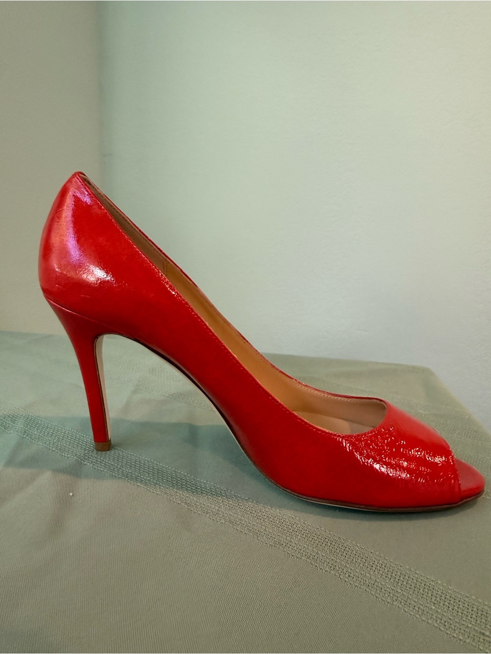Butter “Dove” Red Patent Leather Peep-Toe High Heel Pumps 10 BNIB